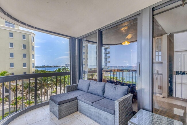Building Photo - 5380 N Ocean Dr