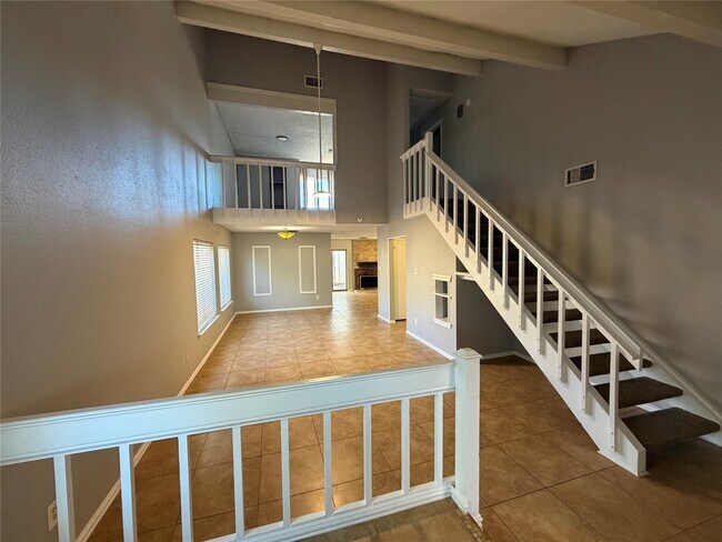 Foto del edificio - 13616 Garden Grove Ct