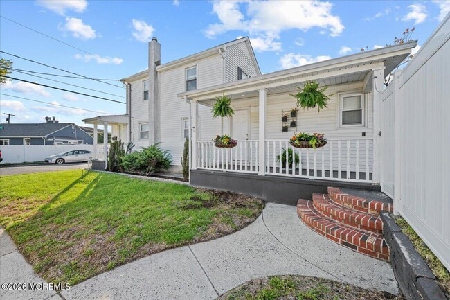 Foto del edificio - 543 Springdale Ave