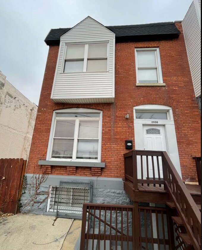 Primary Photo - 2950 W Monroe St
