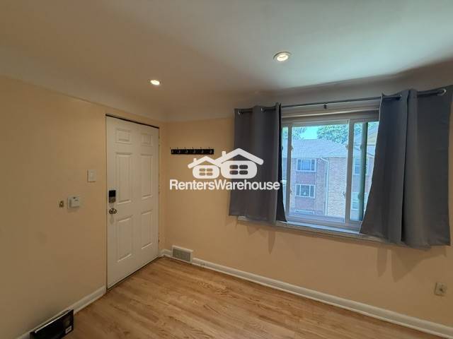 Foto del edificio - 1535 Hudson St