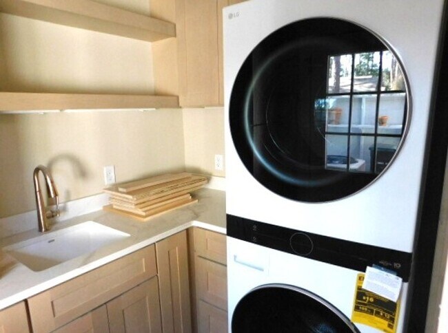 Foto del edificio - Lovely Remodeled Home In Hilton Head Plantation