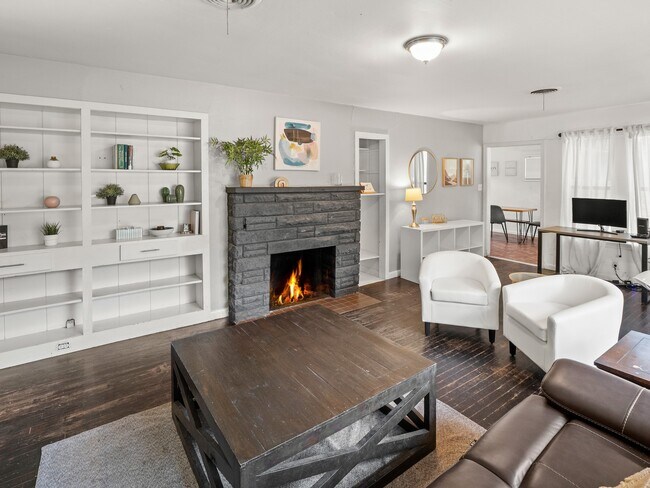 Foto del edificio - 6208 Walnut Hills Dr
