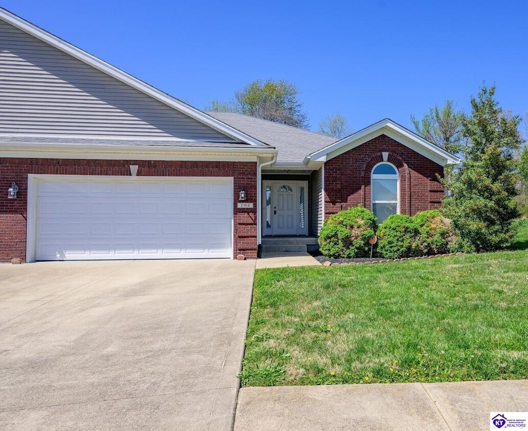 194 Applewood Ln, Elizabethtown, KY 42701 Townhome Rentals in Elizabethtown KY