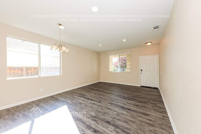 Foto del edificio - 3485 Windmill Ct