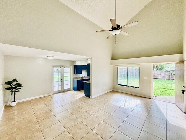 Building Photo - 12236 Fox Hound Ln