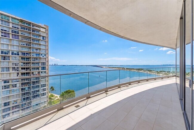 Foto del edificio - 175 SE 25th Rd