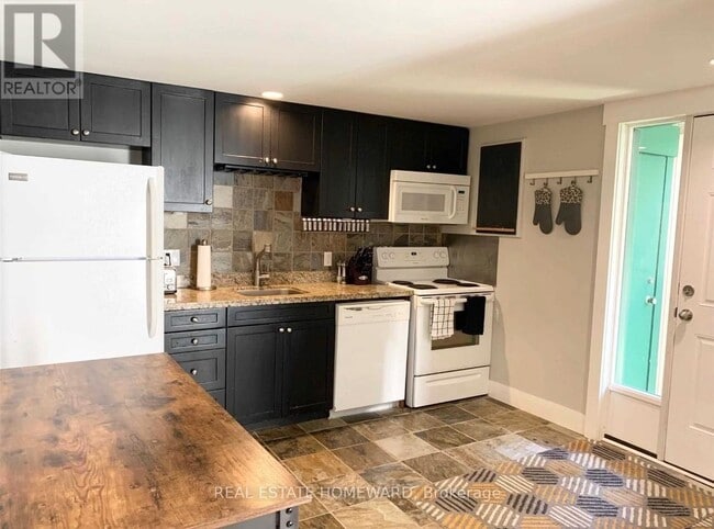 Photo du bâtiment - 5 Dawson Dr