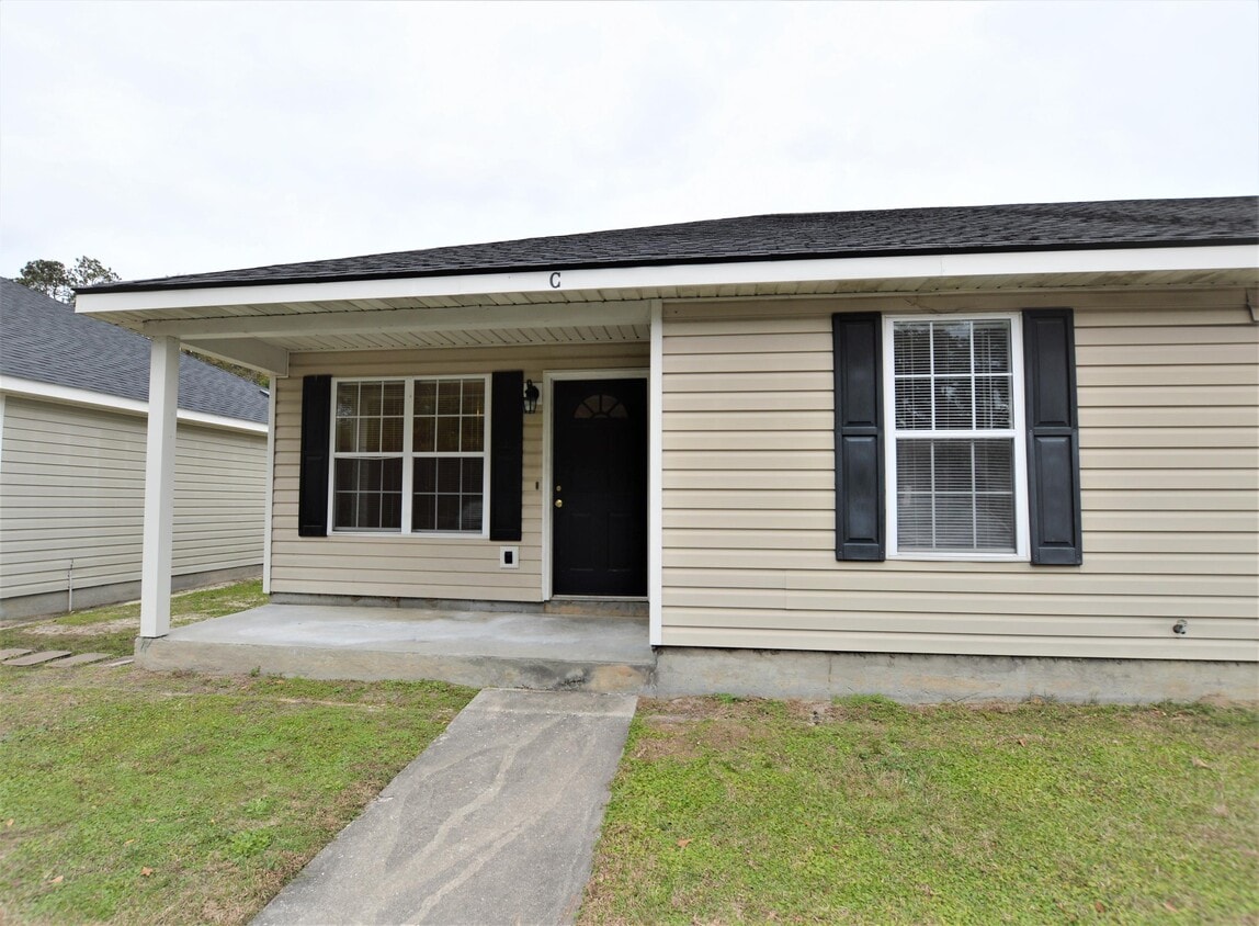 6000 Susan Cir, Valdosta, GA 31605 House Rental in Valdosta, GA