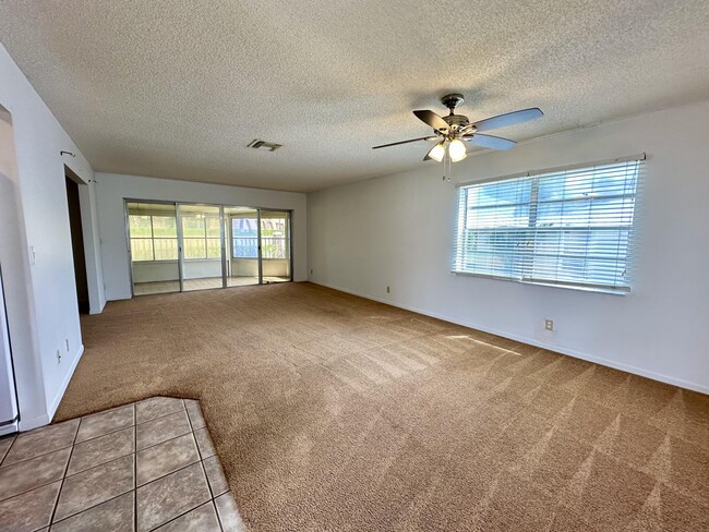 Building Photo - 6101 Rainbow Cir