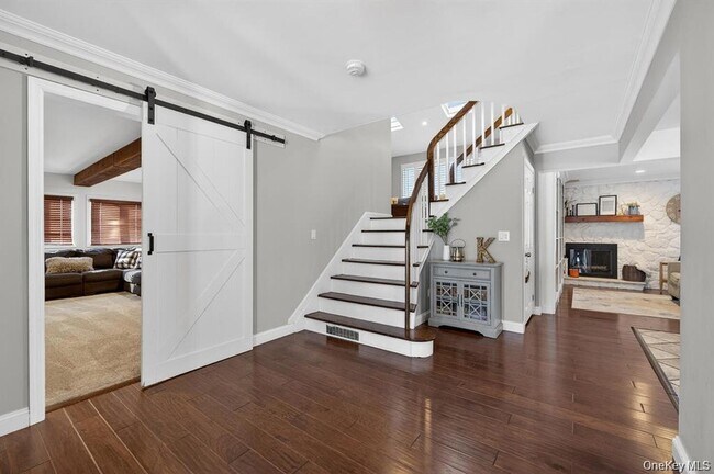 Foto del edificio - 18 Melrose Ln