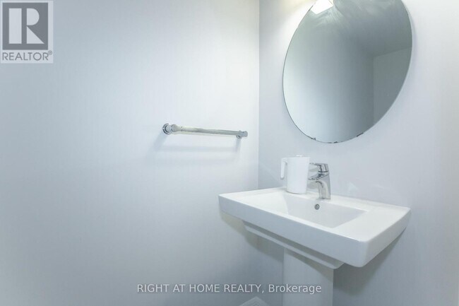 Photo du bâtiment - 521 Hitzlay Ter