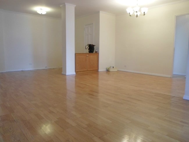 Building Photo - 9737 63rd Rd
