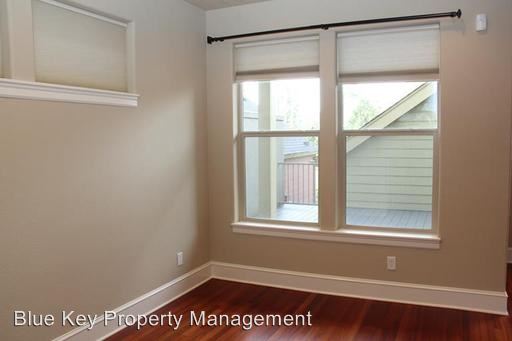 Building Photo - 17399 SW Montague Way