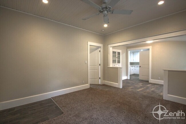 Foto del edificio - 1802 SE 7th Ave