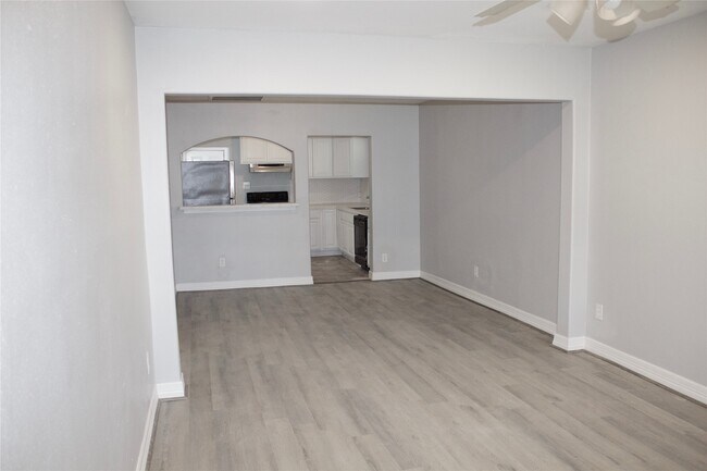 Foto del edificio - 3314 Holman St