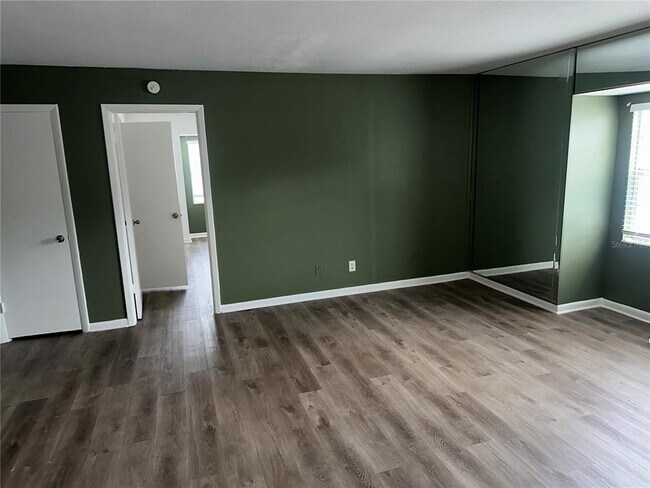 Foto del edificio - 4325 W Bay to Bay Blvd