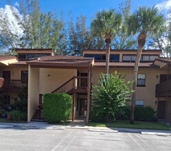 Building Photo - 1303 Lakeview Dr E Building Photo - 1303 Lakeview Dr E