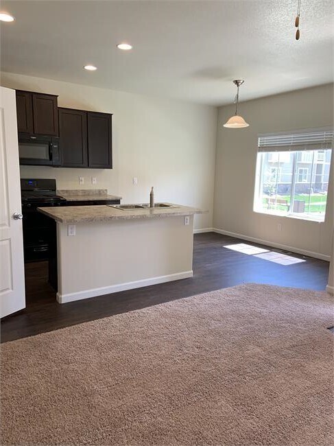 Photo - Lovely 3 Bedroom Townhome in Longmont