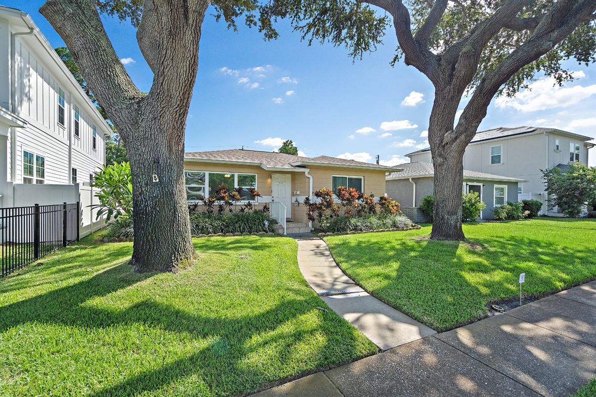Foto principal - 510 34th Ave N