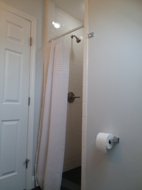 75 Temple St Unit 3, Stratford, CT 06615 Room for Rent in Stratford