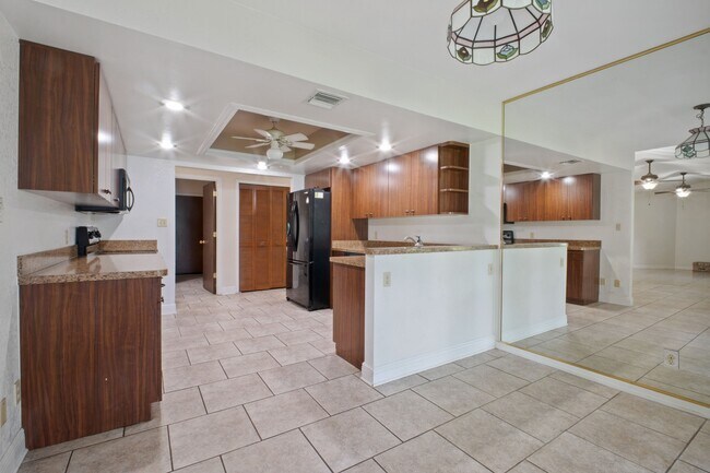 Foto del edificio - 3355 Monika Cir