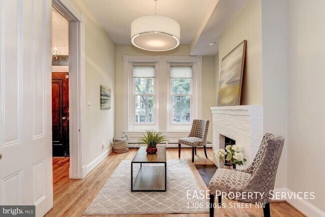 Building Photo - 1306 Riggs St NW