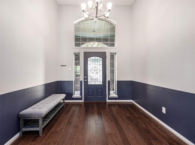 Foto del edificio - 3403 E Cedar Hollow Dr