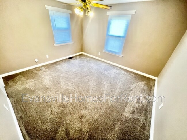 Foto del edificio - 4624 New Harmony Rd