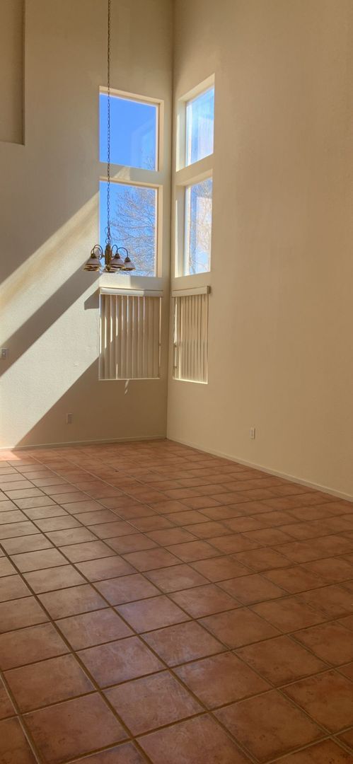 Foto del edificio - GREAT HOME WITH PANORAMIC VIEW IN SEVEN HI...