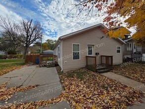 Building Photo - 4423 Torrence Ave