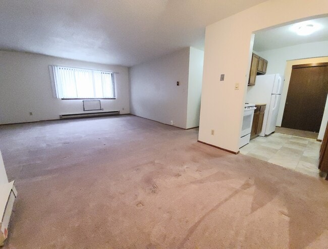 Building Photo - 11513 W Brown Deer Rd