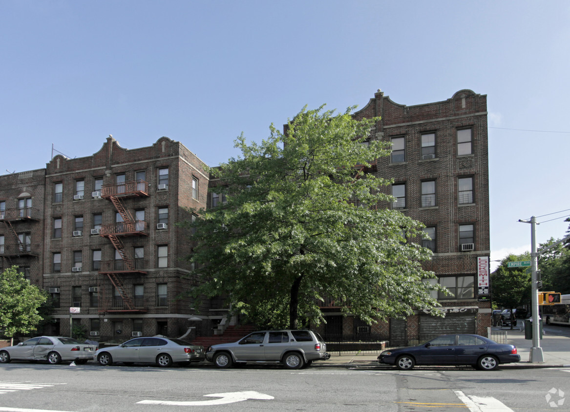 Primary Photo - 577 Empire Blvd