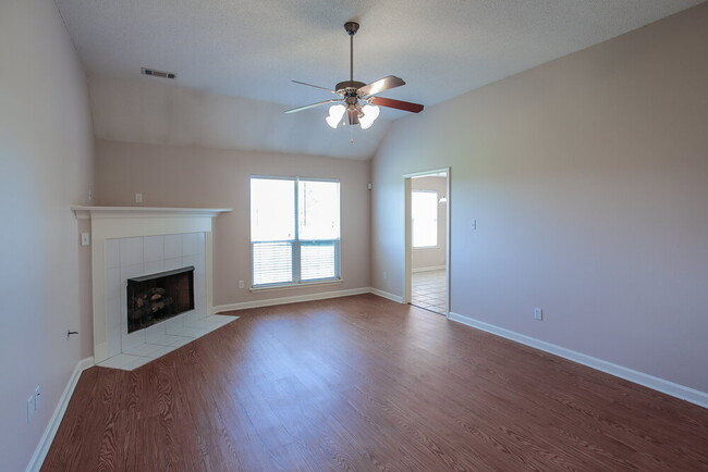 Building Photo - 6029 Marley St