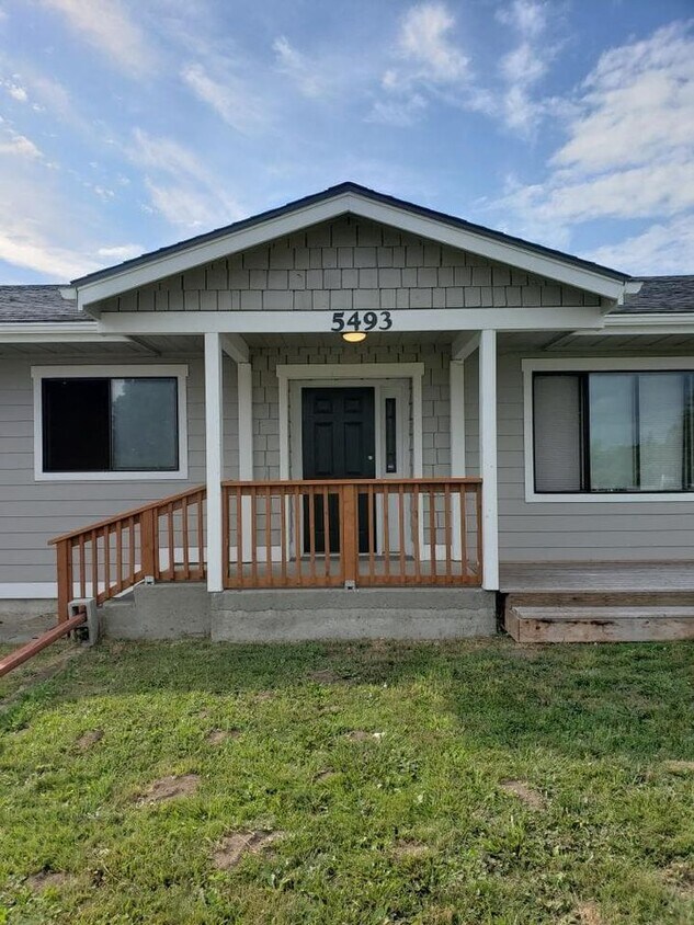 Primary Photo - 5493 Guide Meridian Rd