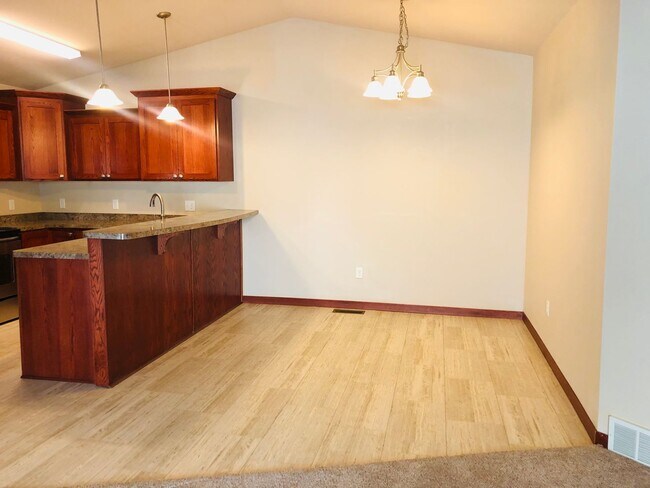 Foto del edificio - Townhome - Stonebridge Farms