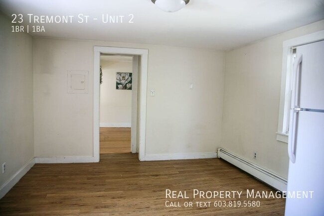 Foto del edificio - Sunny 1 Bed, 1 Bath in Downtown Exeter