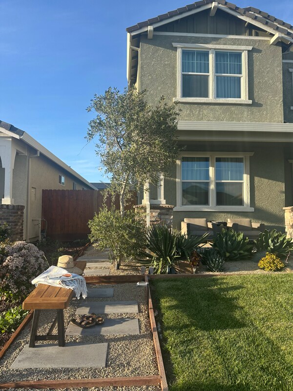 Foto principal - 2477 Freebird Dr