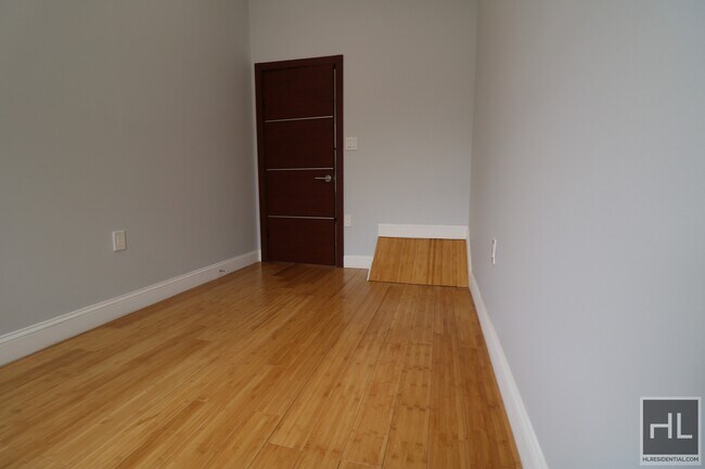 Foto del edificio - 645 Saratoga Ave