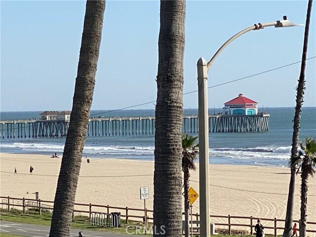 Foto del edificio - 1200 Pacific Coast Hwy