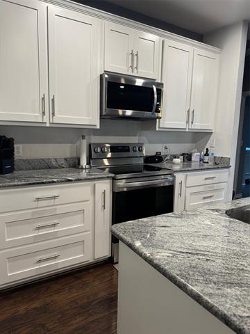 Foto del edificio - 1014 Scenic Dr