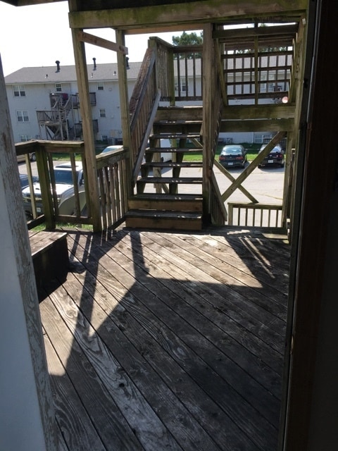 Building Photo - 2 Bedroom Apartment on Second Floor