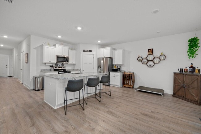 Building Photo - Your Gulf Breeze Dream Home Awaits in Forest Bay