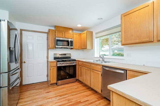 Foto del edificio - 3 bed 2.5 bath Single Family Home, Monroe ...
