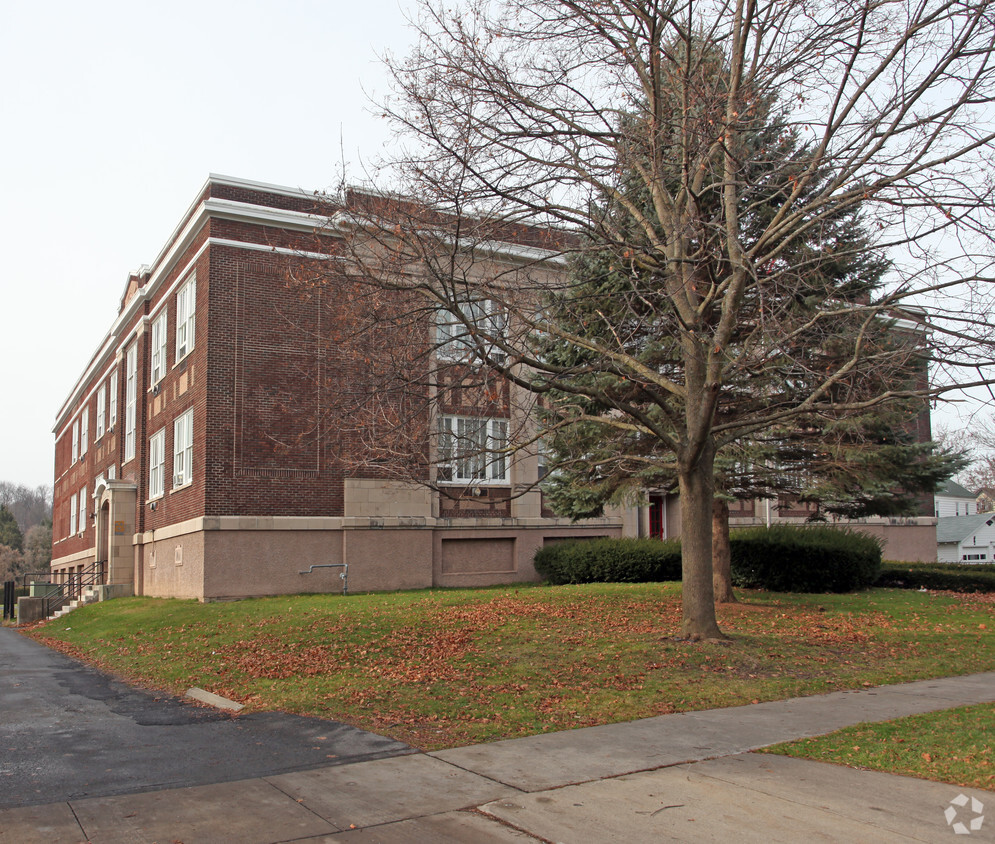 Foto del edificio - School House Apartments