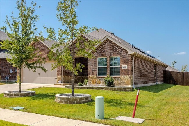 Building Photo - 406 Saddle Club Way