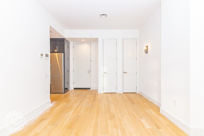 Building Photo - 41-21 28th St