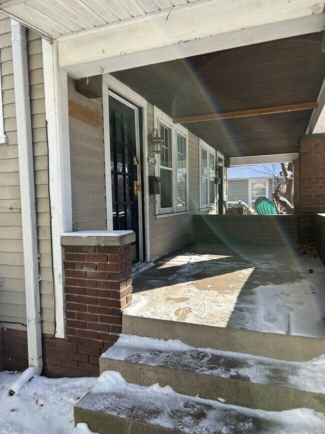 Foto del edificio - 5107 N College Ave