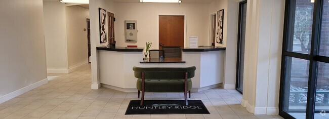 Leasing Office - Huntley Ridge