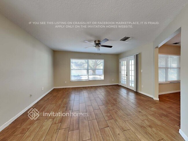 Building Photo - 15142 Quailmoor St